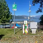 Maria 2, Lakefront Art On Maggiore *