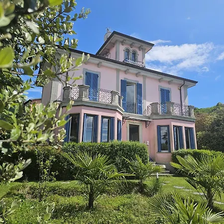Maria 2, Lakefront Art On Maggiore * Leggiuno