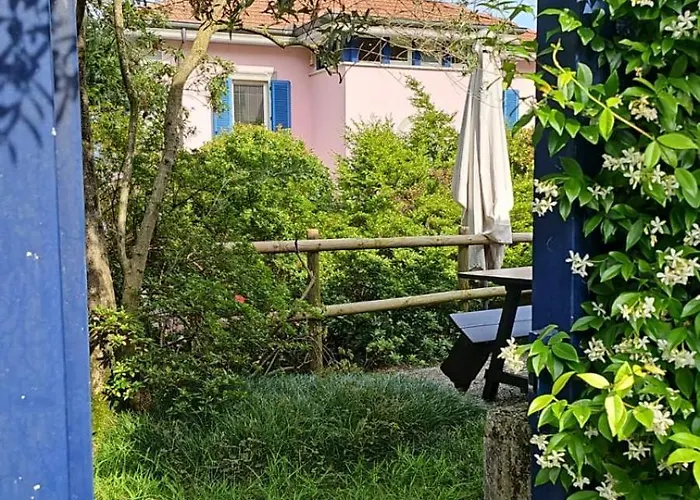 Maria 2, Lakefront Art On Maggiore Apartman